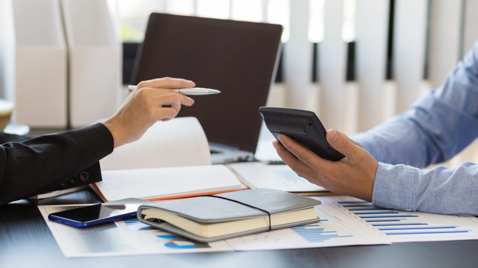 consultoria-financiera-asesoria-de-negocios